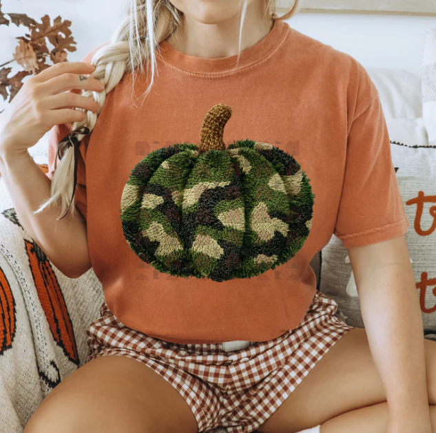 Yarn Camo Pumpkin